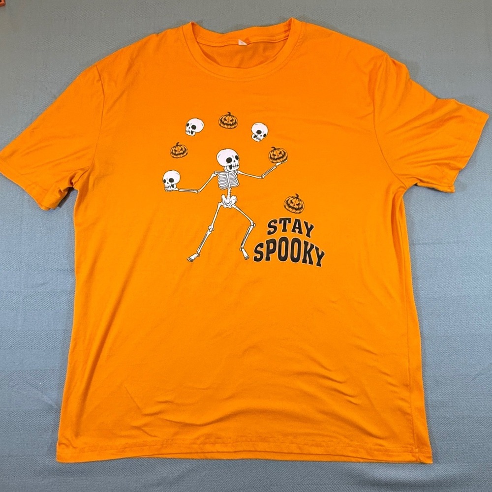 Stay Spooky Halloween Skeleton Juggling Pumpkins Orange Graphic Tee Large 2424